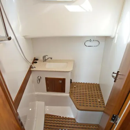 Botel Финский Катер Nord Star 42 Kalvia